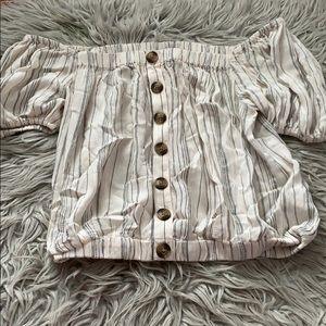 American Eagle crop top